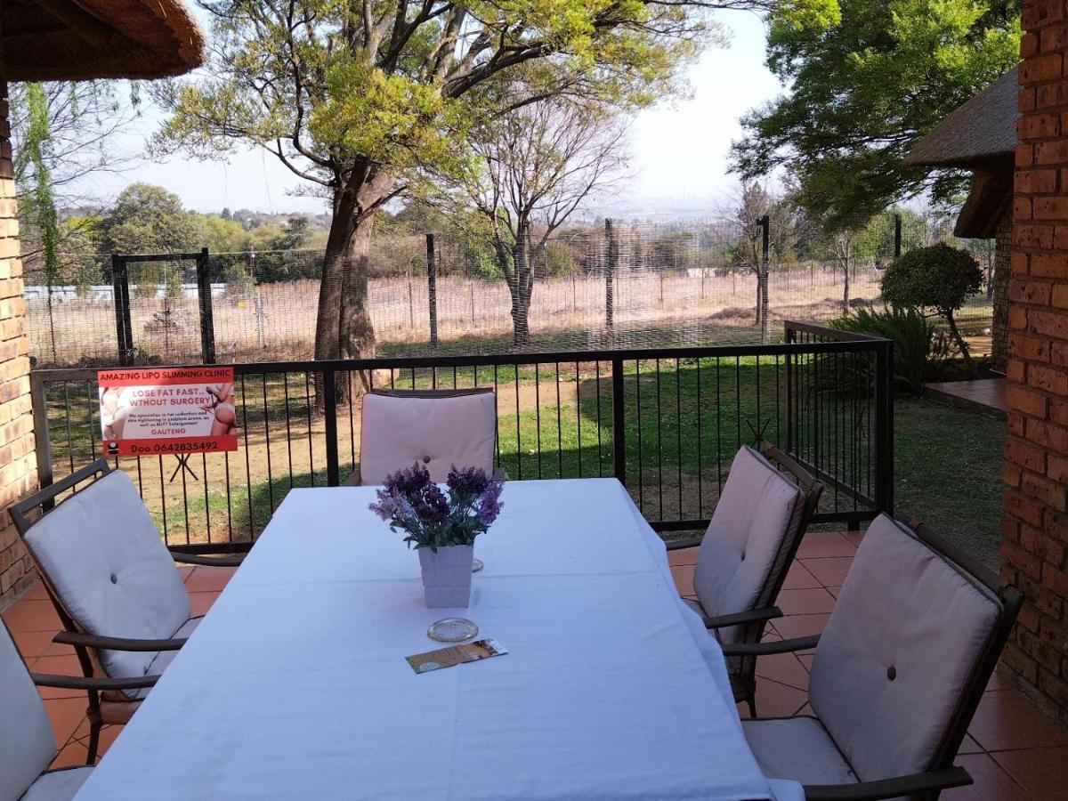 Khaya Africa Guesthouse Midrand Exterior foto