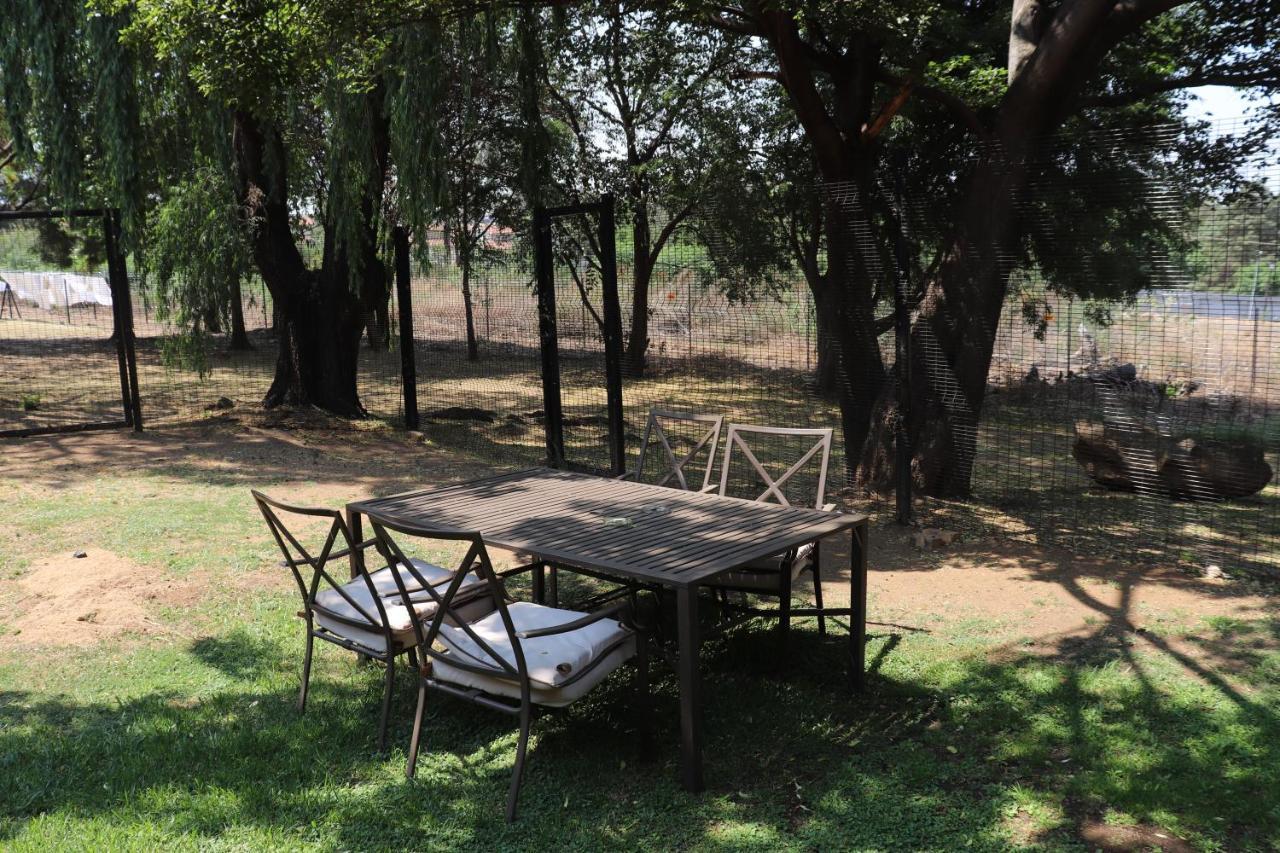 Khaya Africa Guesthouse Midrand Exterior foto