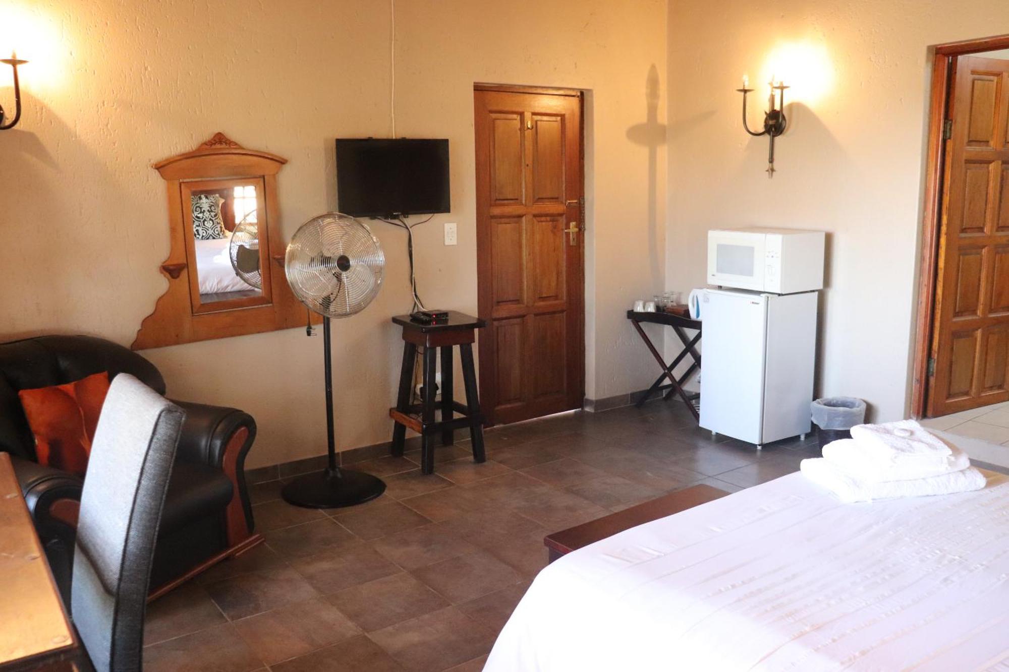 Khaya Africa Guesthouse Midrand Exterior foto